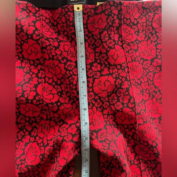 Anthropologie Maeve The Margot Kick-Flare Cropped Pants Red Floral Motif Medium - Picture 6 of 8